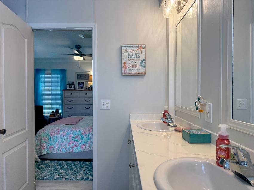 120 Holland St a Ellenton, FL Mobile or Manufactured Home for Sale